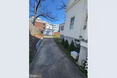 7123 Chestnut Street NW, Washington, DC 20012 - Photo 5