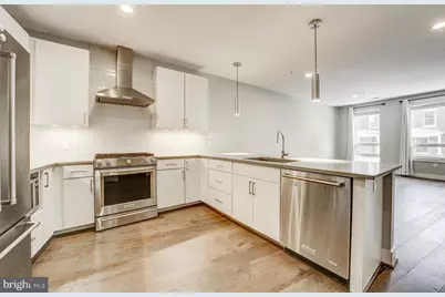 2337 Champlain NW #102, Washington, DC 20009 - Photo 3