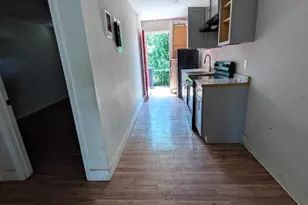 325 Parkland Pl SE, Washington, DC 20032 - Photo 7