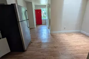 325 Parkland Pl SE, Washington, DC 20032 - Photo 13