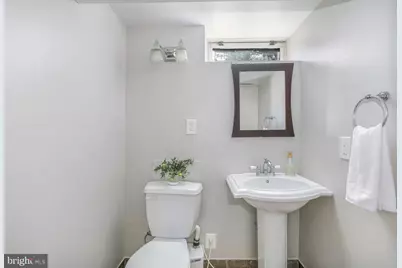 735 Emerson Street NE, Washington, DC 20017 - Photo 17