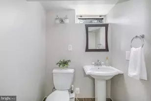 735 Emerson St NE, Washington, DC 20017 - Photo 17