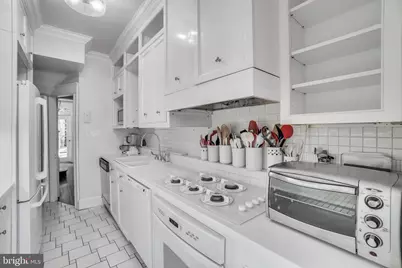 2030 Pierce Mill Road NW, Washington, DC 20010 - Photo 17