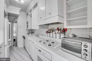 2030 Pierce Mill Rd NW, Washington, DC 20010 - Photo 17