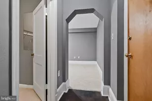 939 Longfellow St NW, Washington, DC 20011 - Photo 7