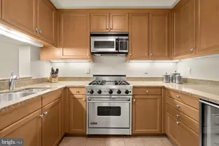 1155 23rd St NW, Washington, DC 20037 - Photo 11