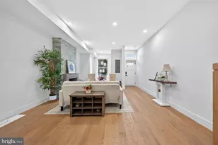 919 F St NE, Washington, DC 20002 - Photo 27
