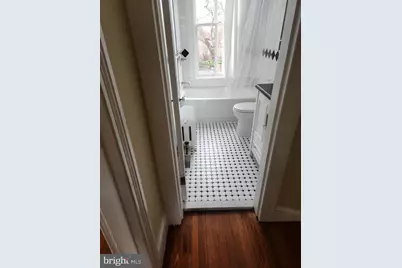 323 2nd Street SE, Washington, DC 20003 - Photo 13