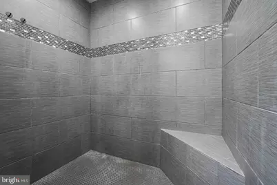 412 Woodcrest Drive SE #412B, Washington, DC 20032 - Photo 27