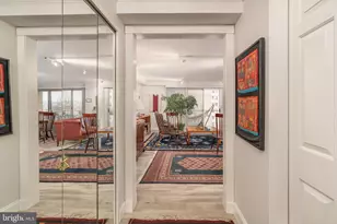 730 24th St NW, Washington, DC 20037 - Photo 3