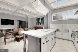 2200 Decatur Pl NW, Washington, DC 20008 - Photo 9