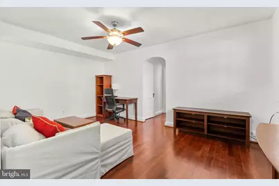 4581 Macarthur Boulevard NW #103, Washington, DC 20007 - Photo 7