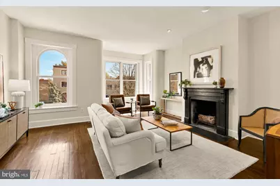 111 5th Street SE, Washington, DC 20003 - Photo 17