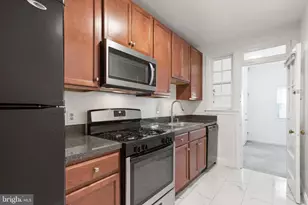 4500 MacArthur Blvd NW, Washington, DC 20007 - Photo 11