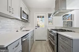 5701 Chillum Pl NE, Washington, DC 20011 - Photo 9