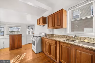 1005 Evarts Street NE, Washington, DC 20018 - Photo 9