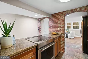 1726 17th St NW, Washington, DC 20009 - Photo 11