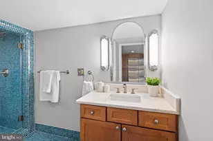 1726 17th St NW, Washington, DC 20009 - Photo 25