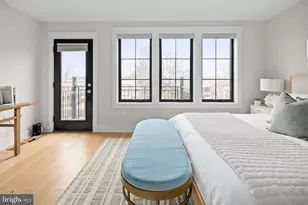 330 16th St SE, Washington, DC 20003 - Photo 25