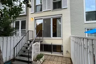 241 G St SW, Washington, DC 20024 - Photo 31