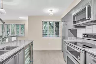 220 2nd St SE, Washington, DC 20003 - Photo 13