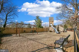 955 26th St NW, Washington, DC 20037 - Photo 29