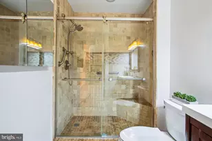 955 26th St NW, Washington, DC 20037 - Photo 15