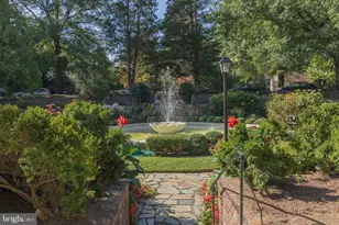 4000 Cathedral Ave NW, Washington, DC 20016 - Photo 25