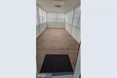 31 McDonald Place NE, Washington, DC 20011 - Photo 3