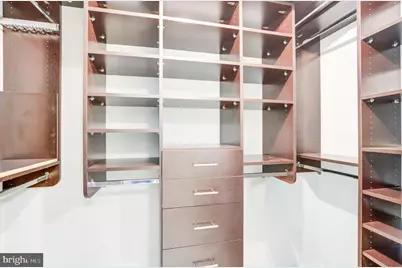 1545 18th Street NW #907, Washington, DC 20036 - Photo 9