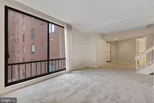 1099 22nd Street NW, Washington, DC 20037 - Photo 9