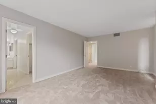 1099 22nd Street NW, Washington, DC 20037 - Photo 27