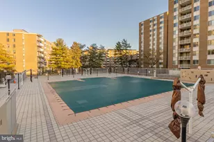 3001 Veazey Terrace NW, Washington, DC 20008 - Photo 47