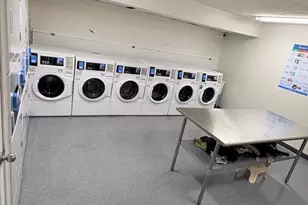 2400 41st St NW, Washington, DC 20007 - Photo 17