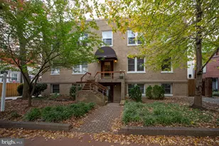 220 13th St SE, Washington, DC 20003 - Photo 1
