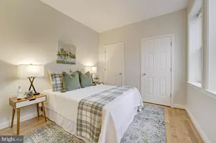 220 13th St SE, Washington, DC 20003 - Photo 19