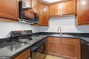 1203 N St NW, Washington, DC 20005 - Photo 7