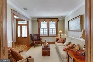 1654 33rd St NW, Washington, DC 20007 - Photo 5