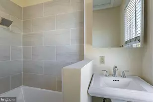 3028 Park Pl NW, Washington, DC 20001 - Photo 19