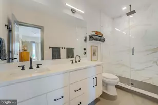 811 Upshur St NW, Washington, DC 20011 - Photo 23