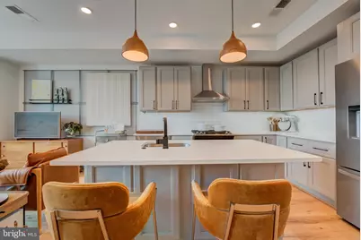 811 Upshur Street NW #7, Washington, DC 20011 - Photo 5