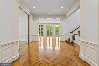 2944 University Terrace NW, Washington, DC 20016 - Photo 5