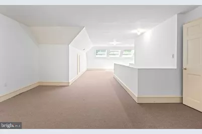 2944 University Terrace NW, Washington, DC 20016 - Photo 35