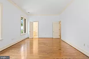 2944 University Terrace NW, Washington, DC 20016 - Photo 33