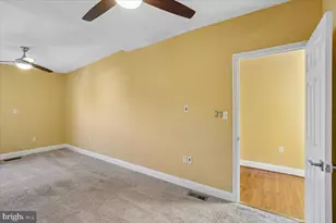 415 Emerson St NW, Washington, DC 20011 - Photo 33