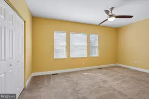 415 Emerson St NW, Washington, DC 20011 - Photo 25