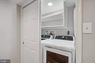 415 Emerson St NW, Washington, DC 20011 - Photo 49