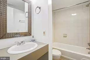 101 6th St NE, Washington, DC 20002 - Photo 29