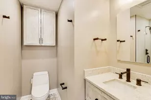 814 Capitol Square Pl SW, Washington, DC 20024 - Photo 9