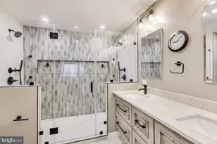 814 Capitol Square Pl SW, Washington, DC 20024 - Photo 27